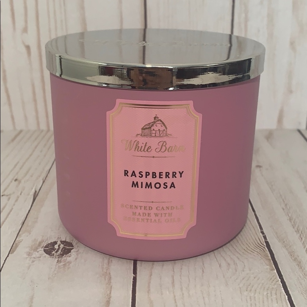 SOLD!!! Bath and Body Works Candle